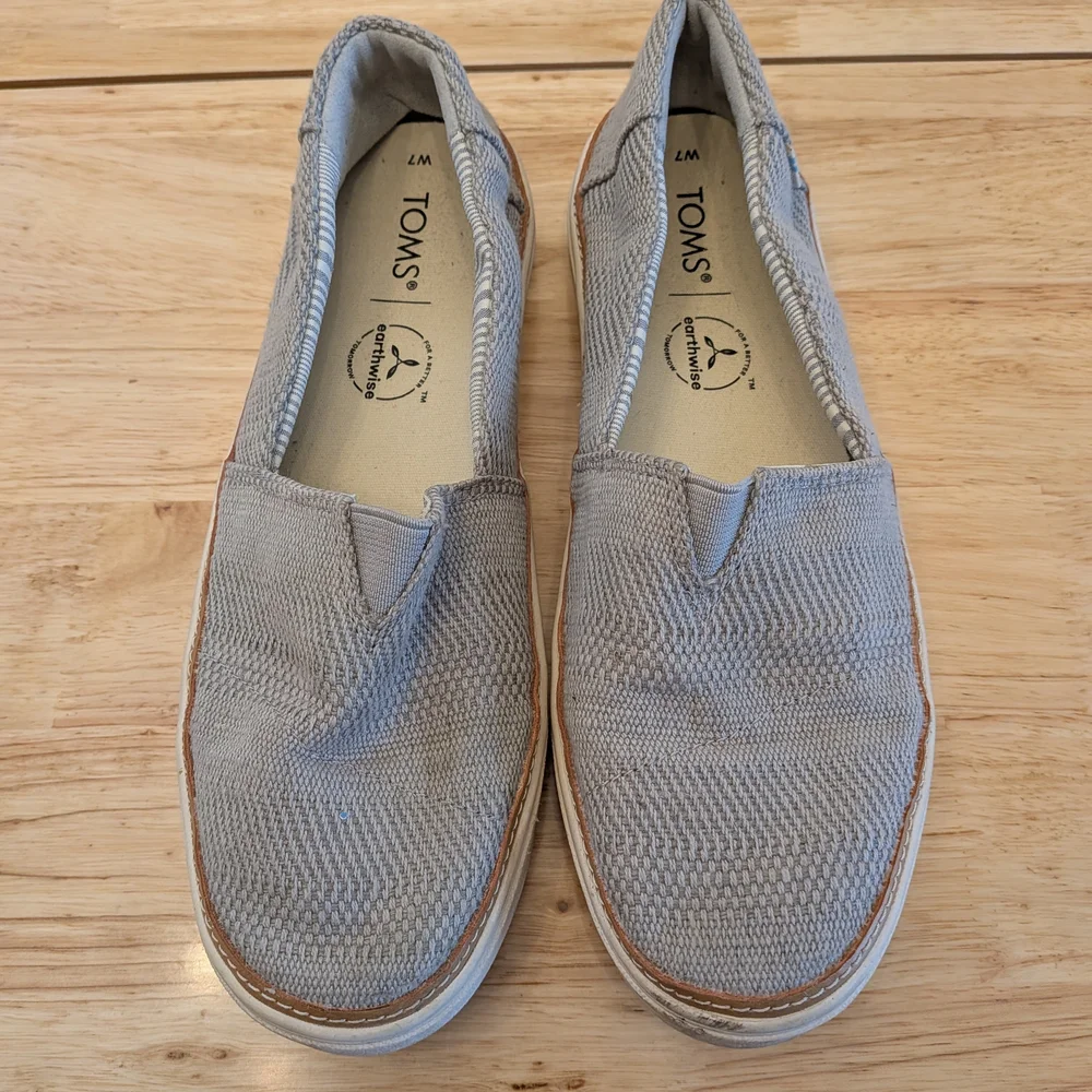 TOMS Earthwise Heritage Classic Women's 7 Spring Summer Vacation Travel Cruise